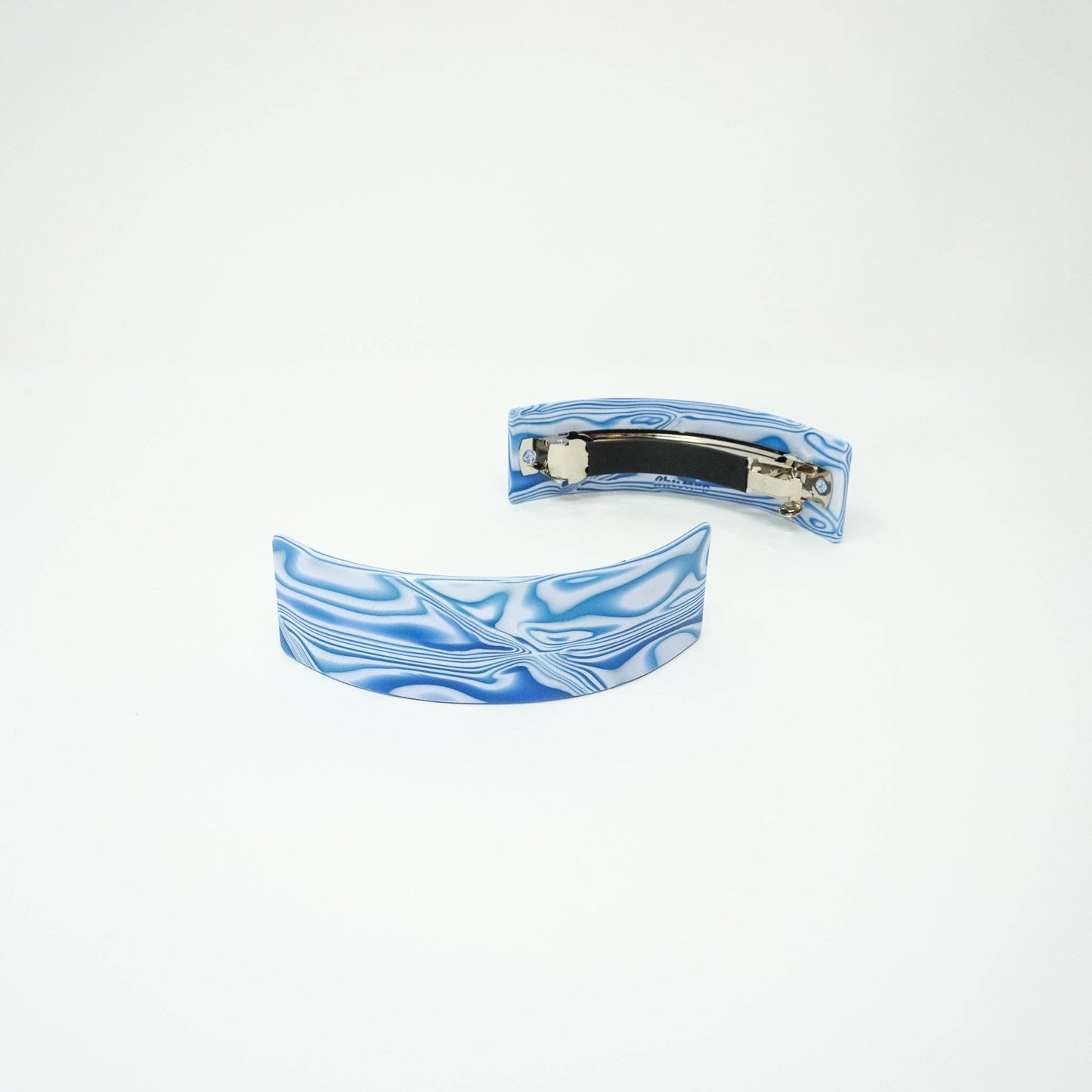 Pony Clip in Marbled Blue