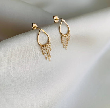 Pilar Studs With Chain